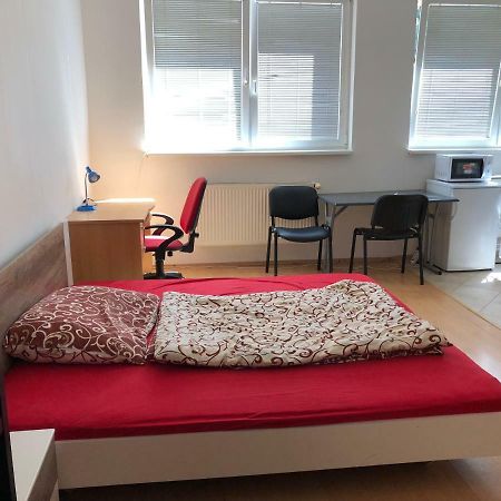 Moonstreet Apartments 布拉迪斯拉发 外观 照片