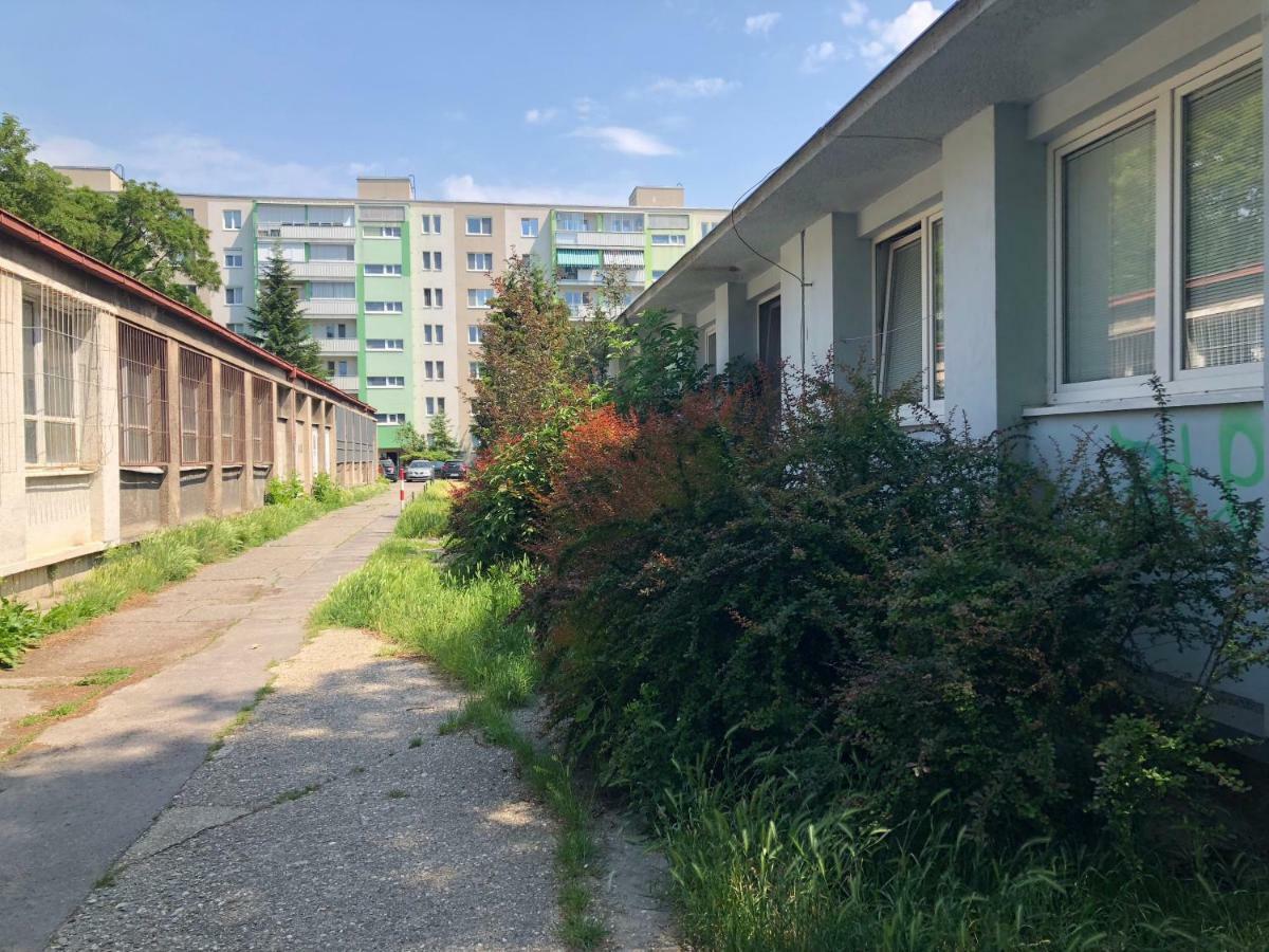 Moonstreet Apartments 布拉迪斯拉发 外观 照片