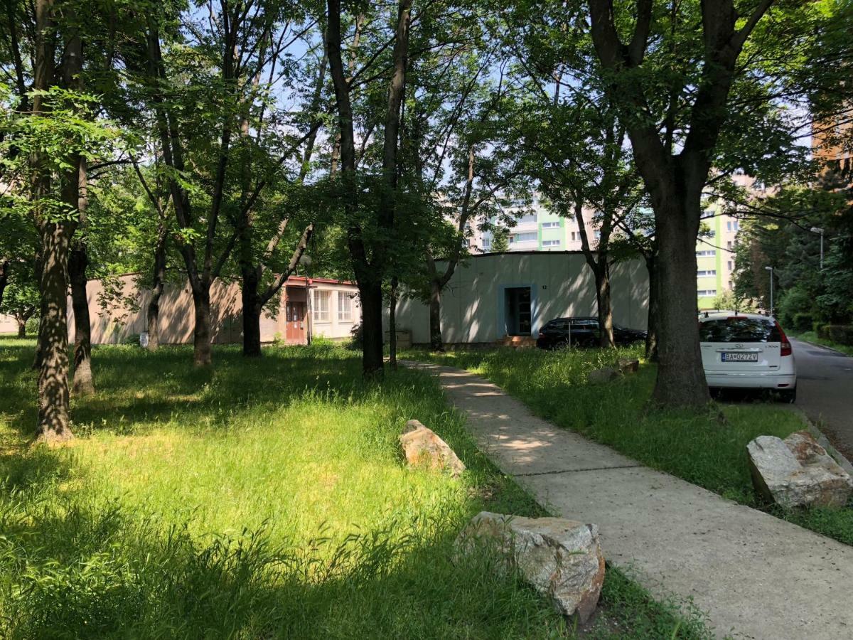 Moonstreet Apartments 布拉迪斯拉发 外观 照片
